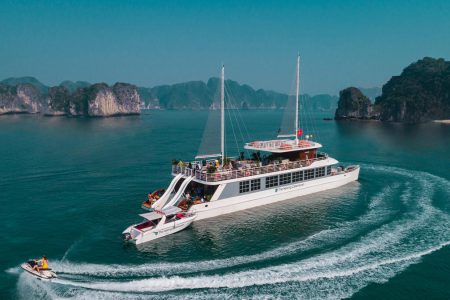 Halong Catamaran Luxury Day Cruise