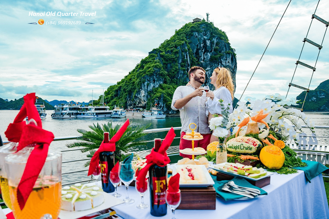 Ha Long Sunlight Day Cruise ( Small Group)