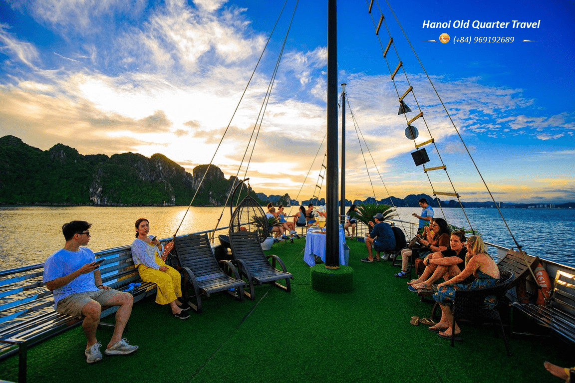 Ha Long Sunlight Day Cruise ( Small Group)