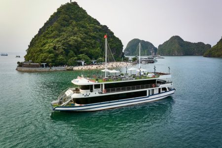 Arcady Premium 5-Star Day Cruise in Ha Long Bay