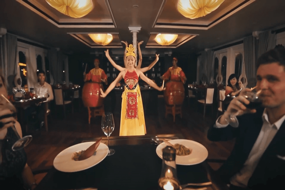 AU CO CRUISE – A LUXURY 5 STAR CRUISE IN HA LONG & LAN HA BAY