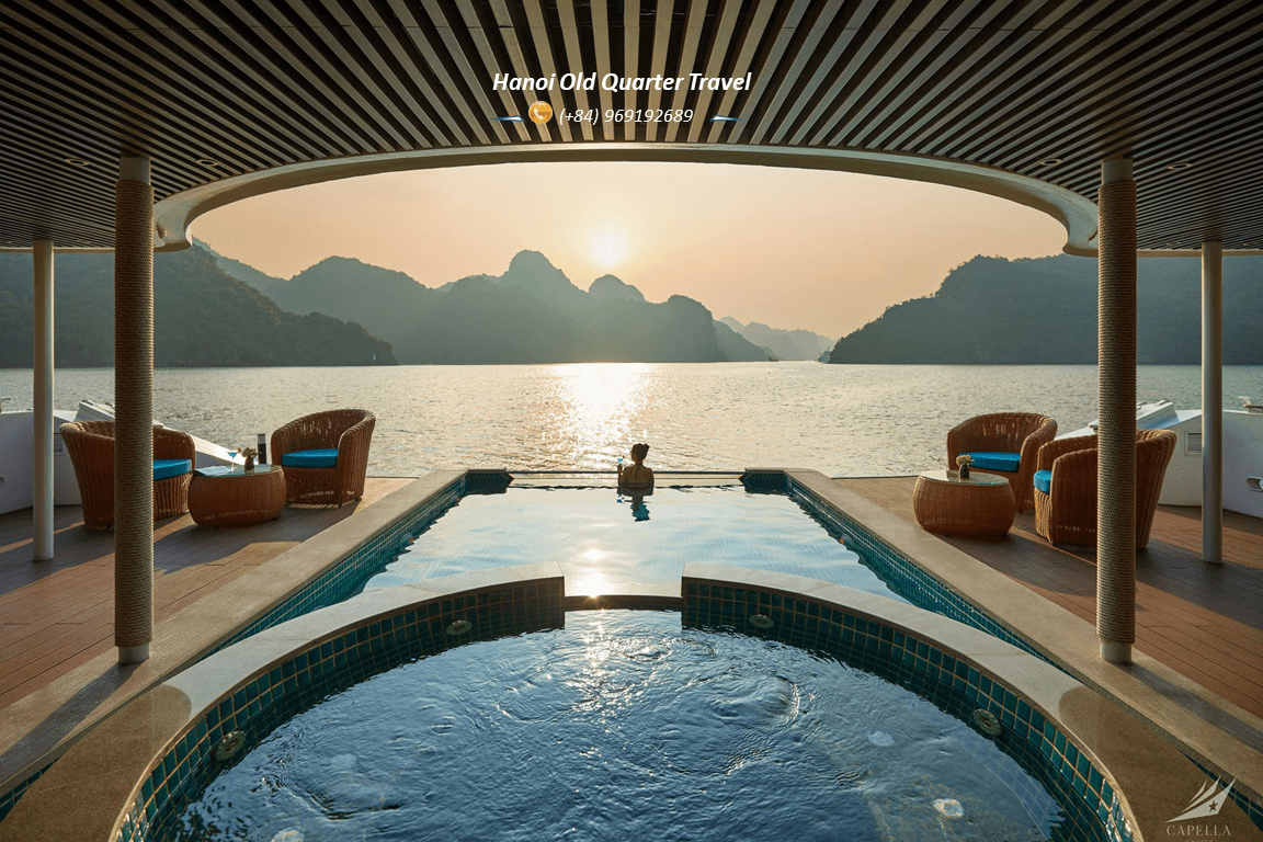 CAPELLA CRUISE- A LUXURY 5 STAR CRUISE IN LAN HA BAY
