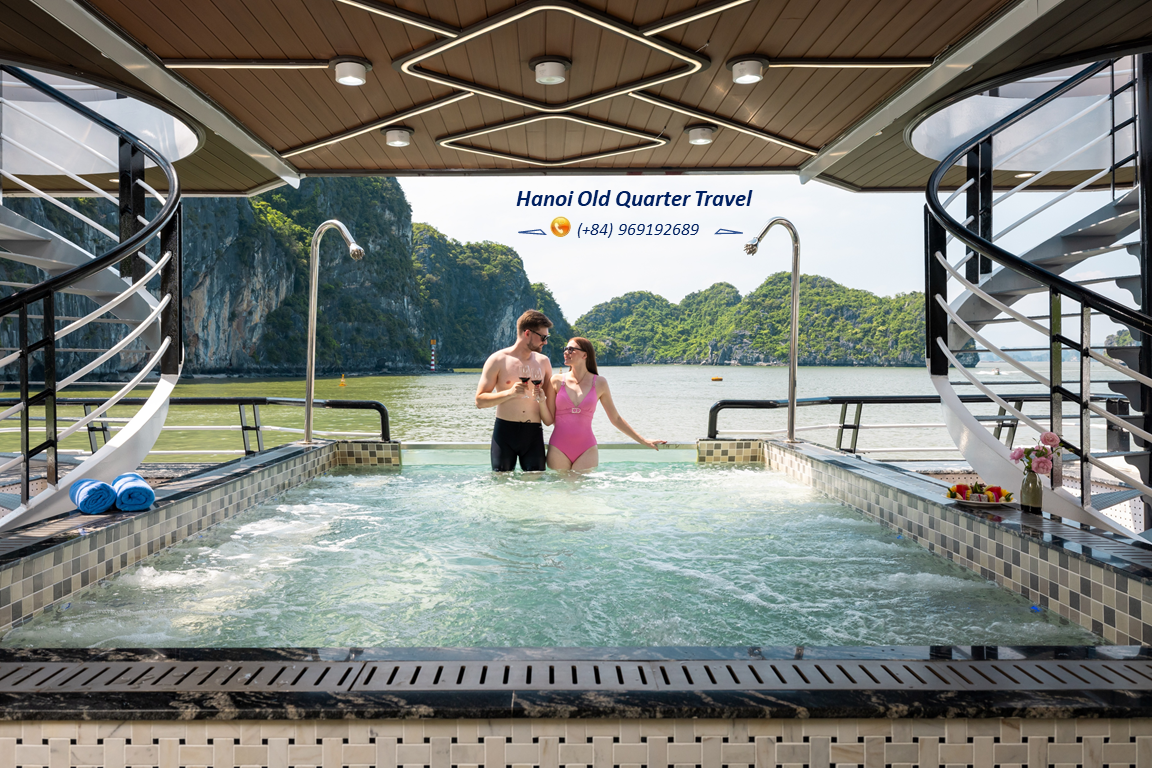 Heritage Signature 5-Star Day Cruise in Ha Long Bay